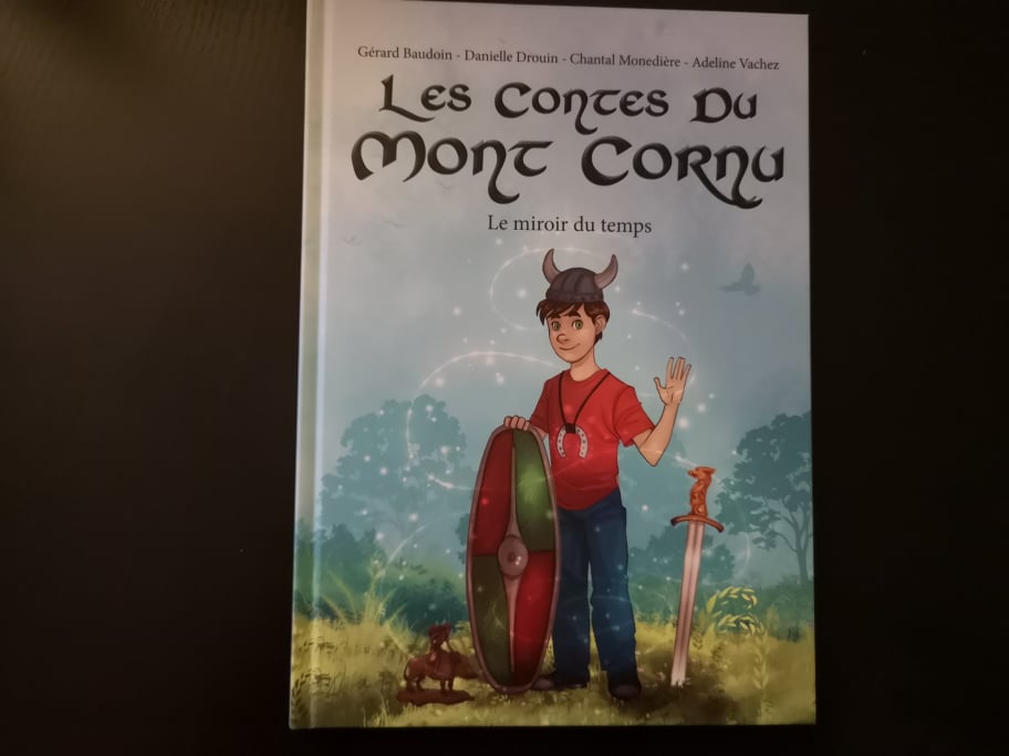  ZOOM  sur le livre   Les contes du Mont Cornu